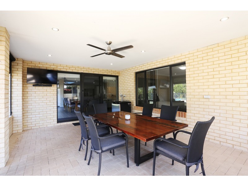 26 Eurythmic Road, Byford WA 6122