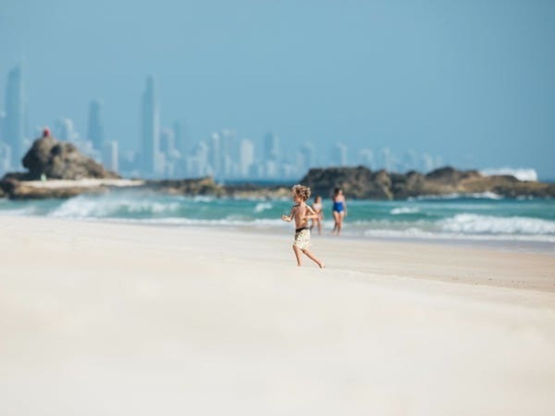 6/22-24 Duet Drive, Mermaid Waters QLD 4218