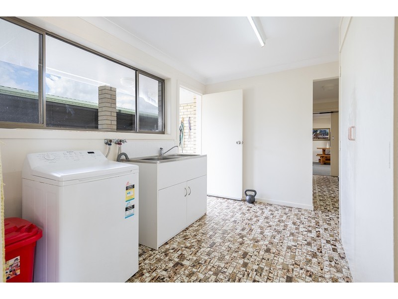 10 Low Street, Kensington QLD 4670