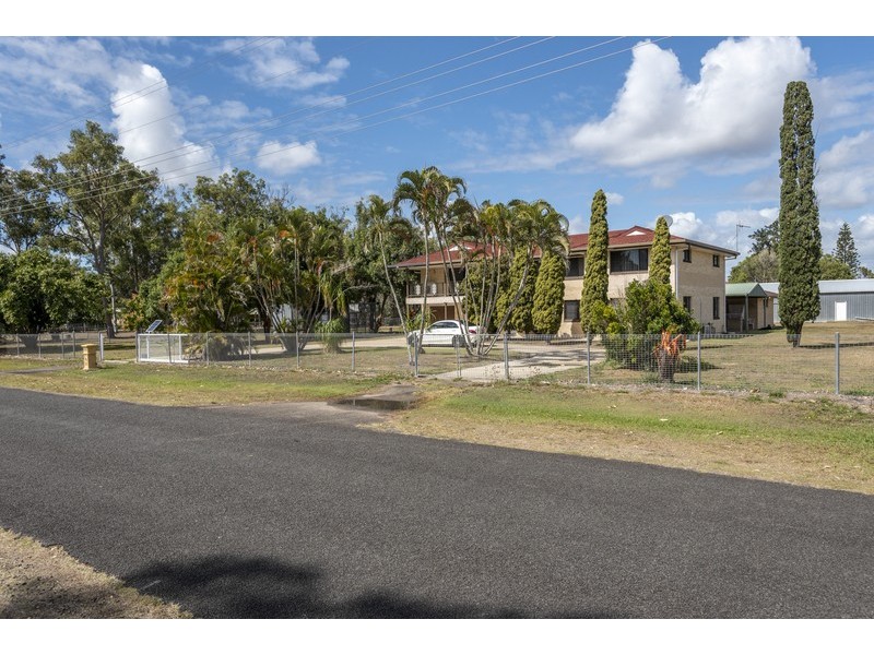 10 Low Street, Kensington QLD 4670