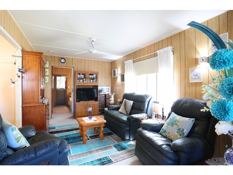 95/21-23 Okinja Road, Alexandra Headland QLD 4572