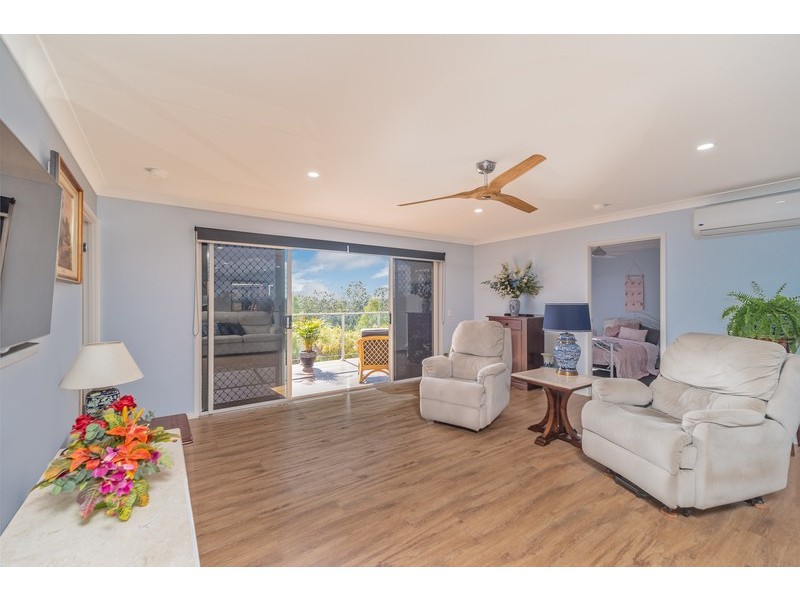 19 Oakwood Street, Pimpama QLD 4209