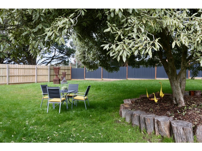 4 Couzens Lane, Romsey VIC 3434