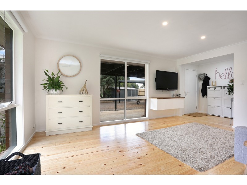 4 Couzens Lane, Romsey VIC 3434