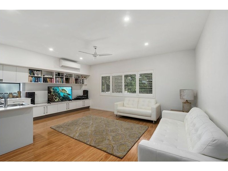 52 Currumbin Chase, Currumbin QLD 4223