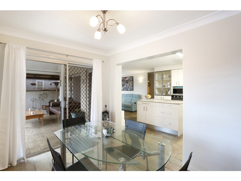 16 Esma Street, Rochedale South QLD 4123