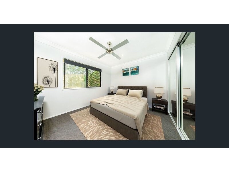 32 Reynolds Street, Carindale QLD 4152