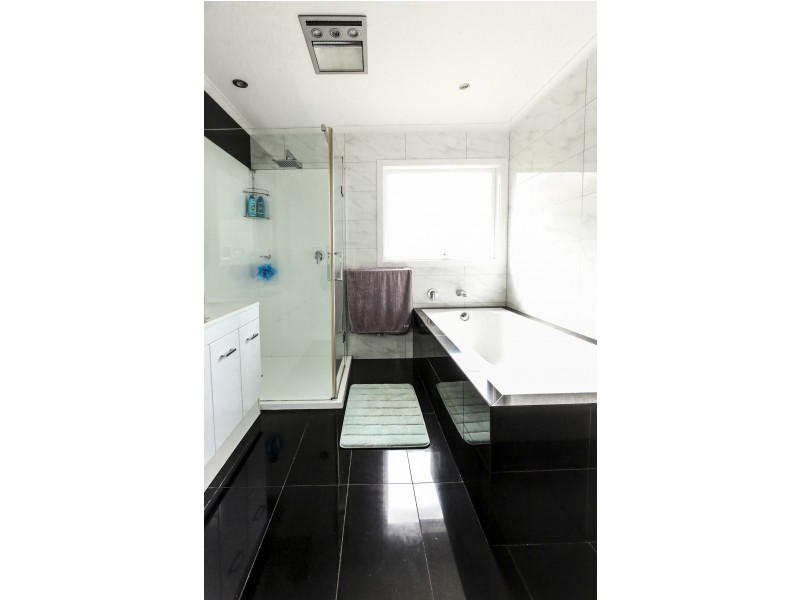 13 Mclaughlins Road, Newmerella VIC 3886