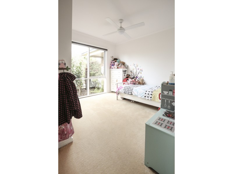 13 Mclaughlins Road, Newmerella VIC 3886