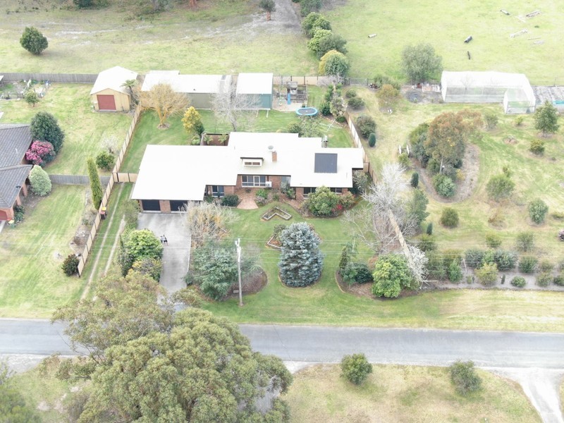 13 Mclaughlins Road, Newmerella VIC 3886