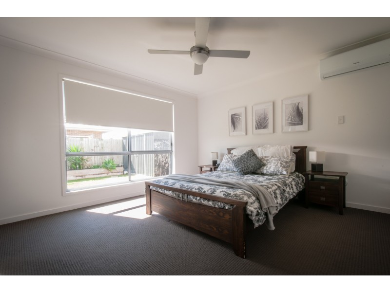 27 Amber Drive, Caloundra West QLD 4551