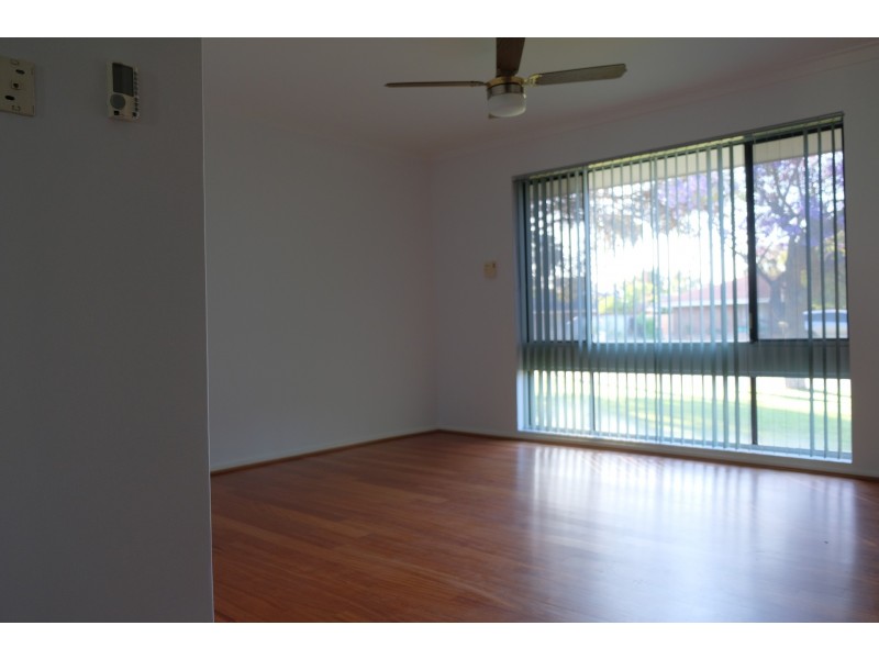 3 Bundalla CRT, Kelmscott WA 6111
