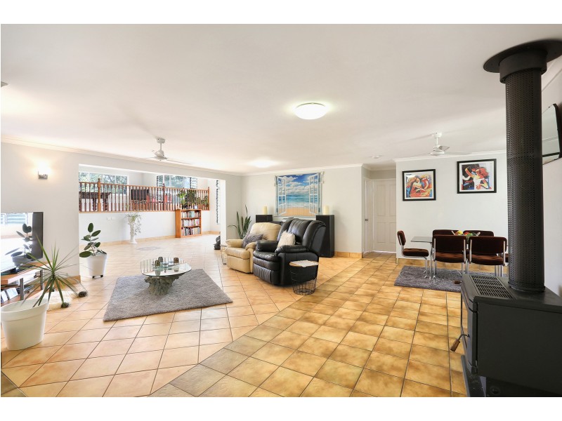 121 Collins Road, Ninderry QLD 4561