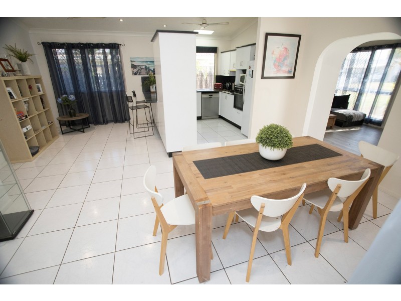 14 Lomond Street, Kirwan QLD 4817