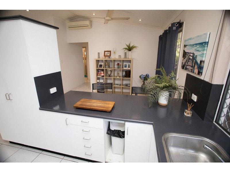 14 Lomond Street, Kirwan QLD 4817