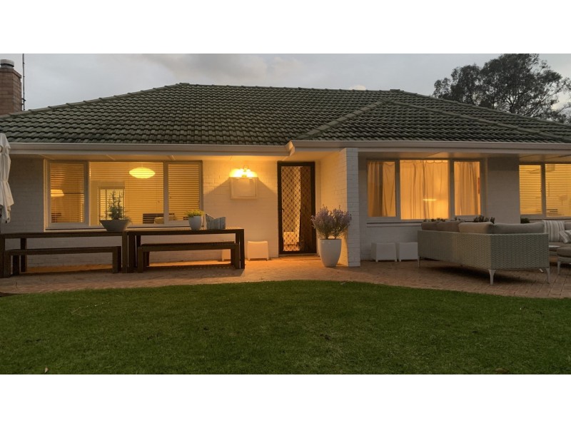 91 Rosewood Avenue, Woodlands WA 6018