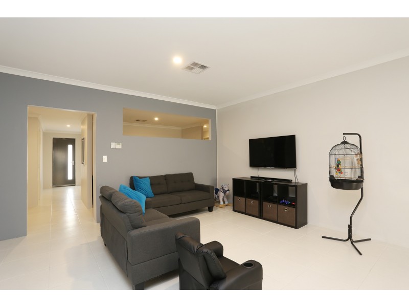 22 Galatea Grove, Two Rocks WA 6037