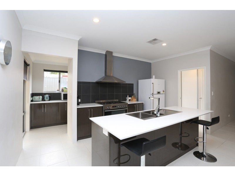 22 Galatea Grove, Two Rocks WA 6037