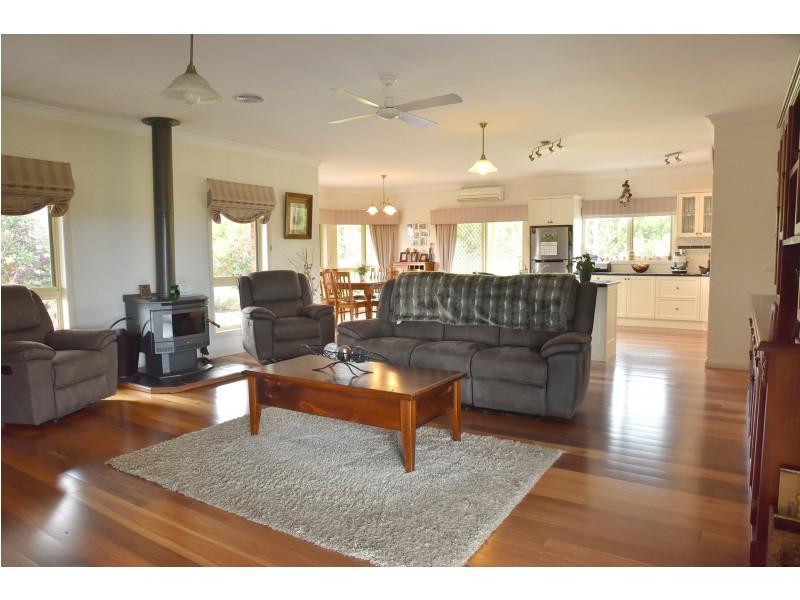 274 Rosedale-Flynns Creek Road, Rosedale VIC 3847