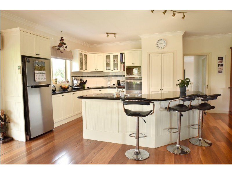 274 Rosedale-Flynns Creek Road, Rosedale VIC 3847