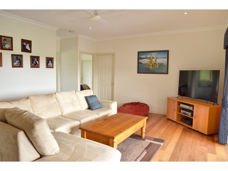 274 Rosedale-Flynns Creek Road, Rosedale VIC 3847