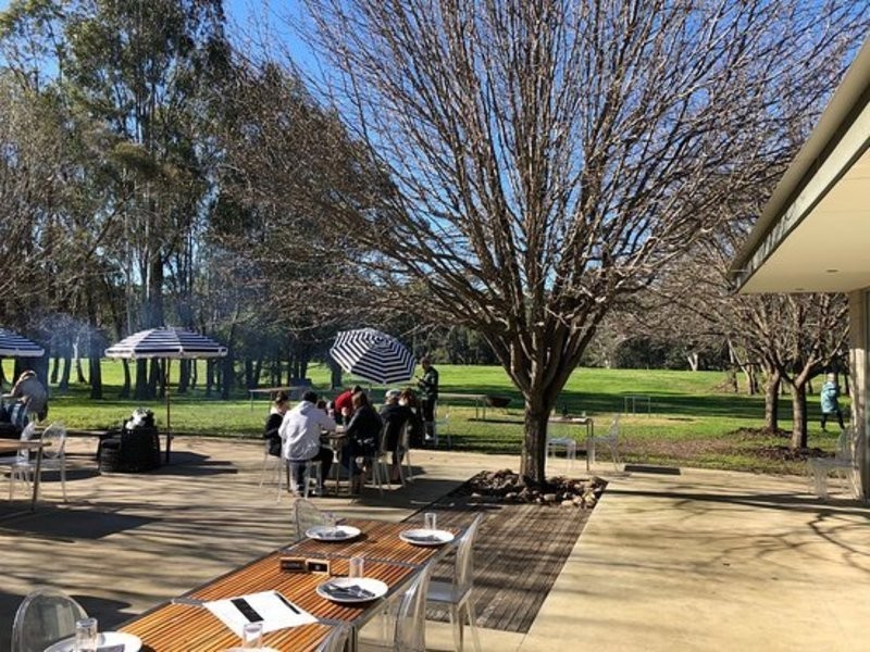 83 Smith Street, Oxley VIC 3678