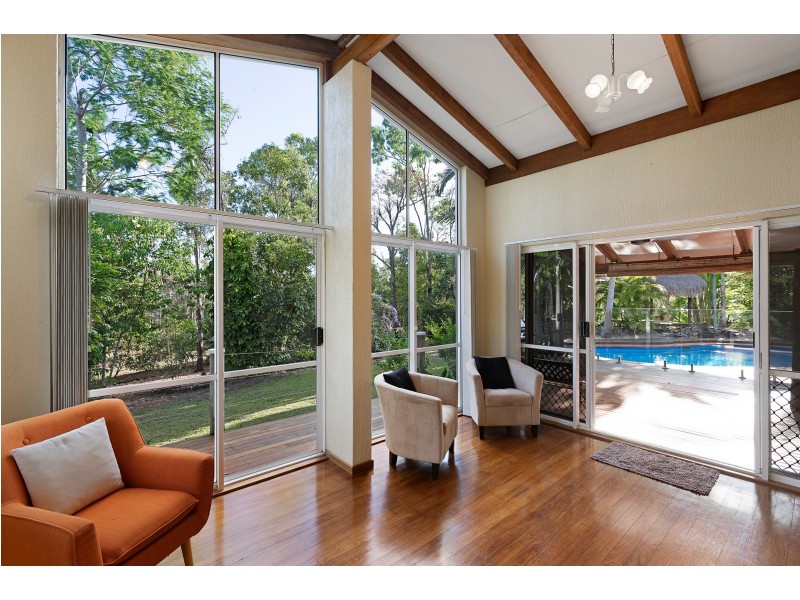 267 Sugarloaf Road, Sugarloaf QLD 4800