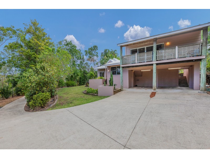 267 Sugarloaf Road, Sugarloaf QLD 4800