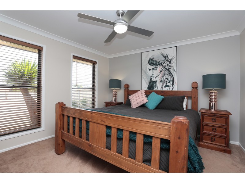 75 Belclaire Drive, Westbrook QLD 4350