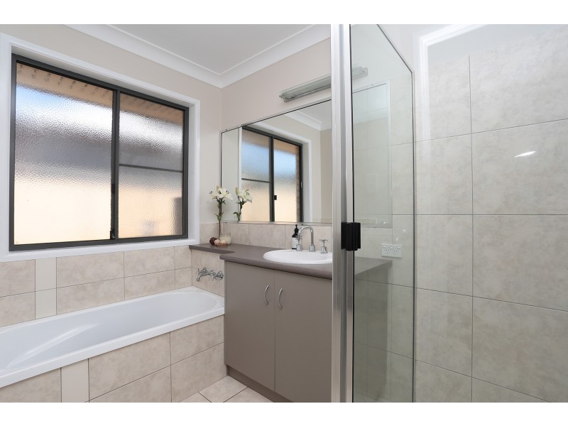 75 Belclaire Drive, Westbrook QLD 4350