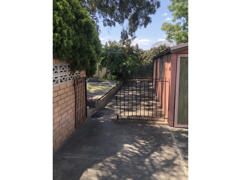 37 Cumberland Way, Bassendean WA 6054