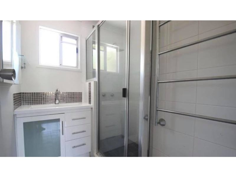 99 Daniel Street, Mount Pleasant QLD 4740