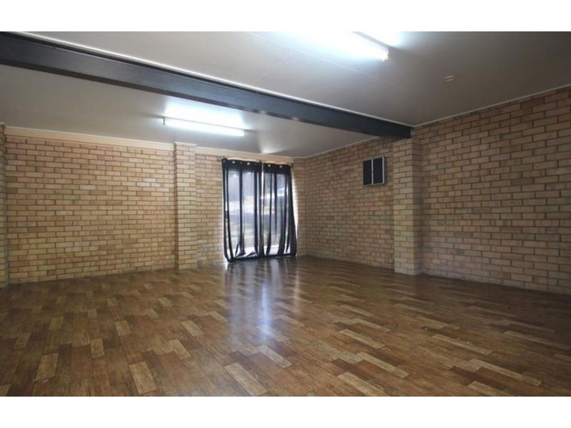 99 Daniel Street, Mount Pleasant QLD 4740