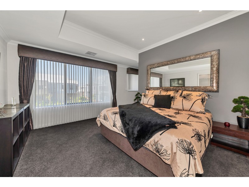 1/9 Dorsodura Way, Mandurah WA 6210