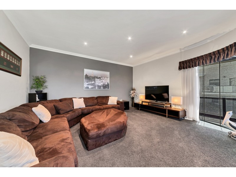 1/9 Dorsodura Way, Mandurah WA 6210