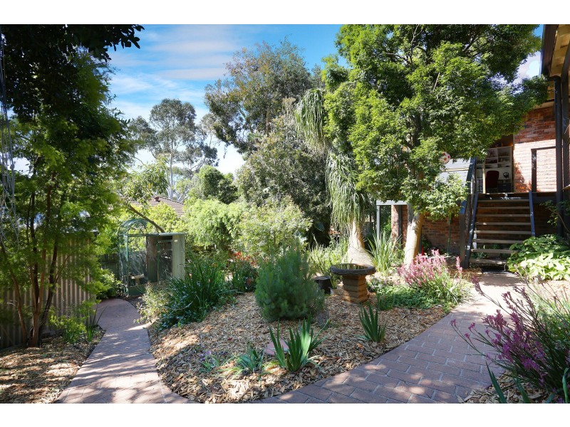 49 St Johns Road, Blaxland NSW 2774