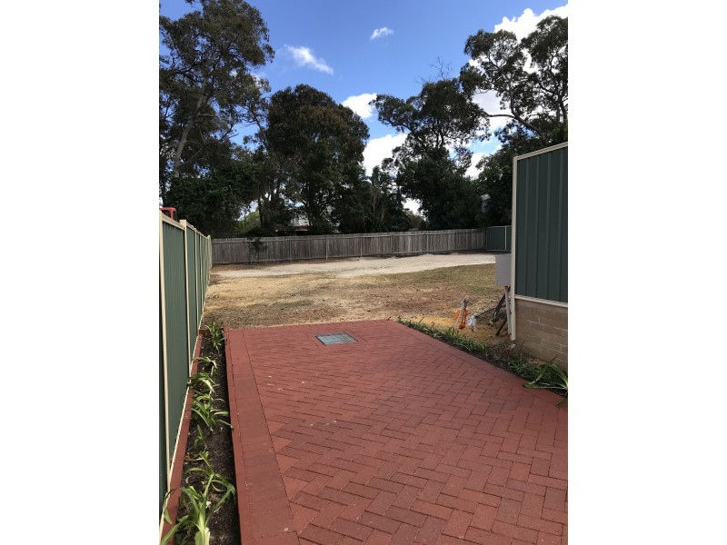 7 CRESTVIEW CRESCENT, Kalamunda WA 6076