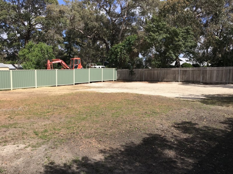 7 CRESTVIEW CRESCENT, Kalamunda WA 6076