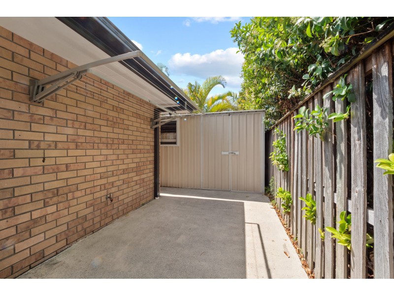 33 Pristine Court, Varsity Lakes QLD 4227