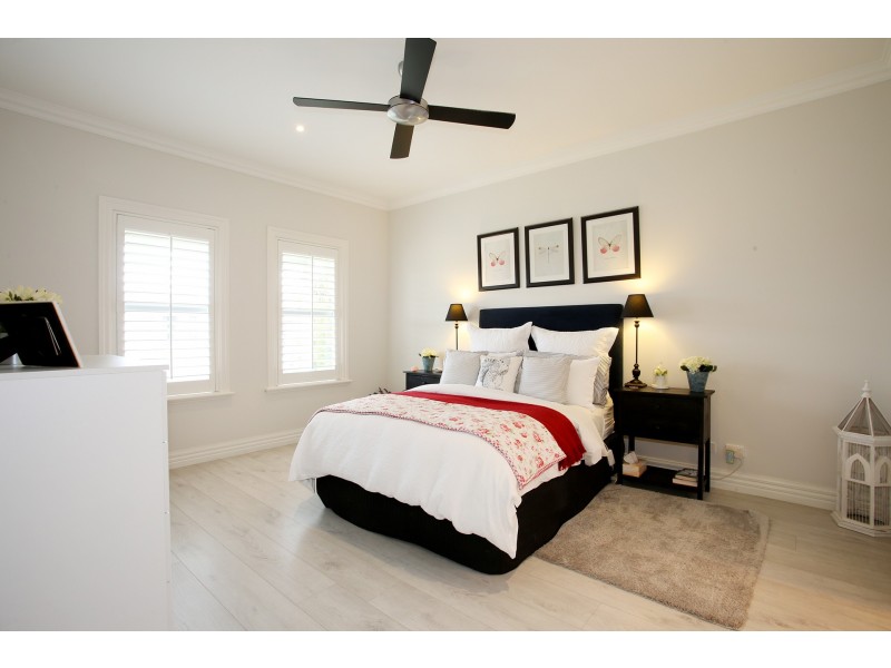 52 Riverstone Boulevard, Clyde North VIC 3978