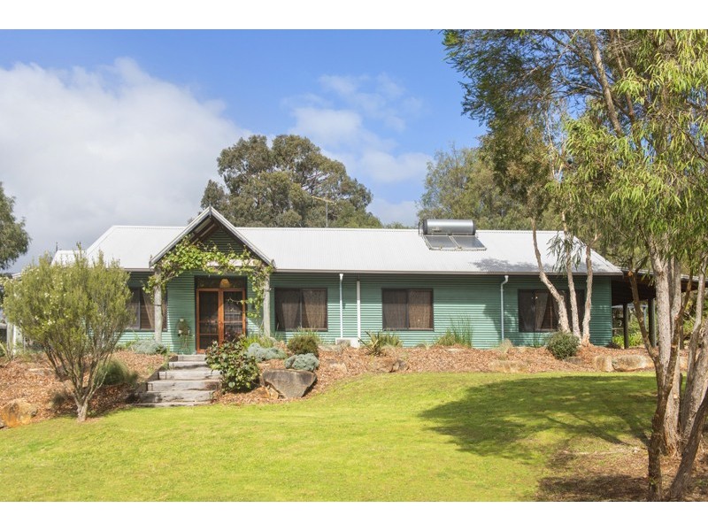 12 Duggan Drive, Cowaramup WA 6284