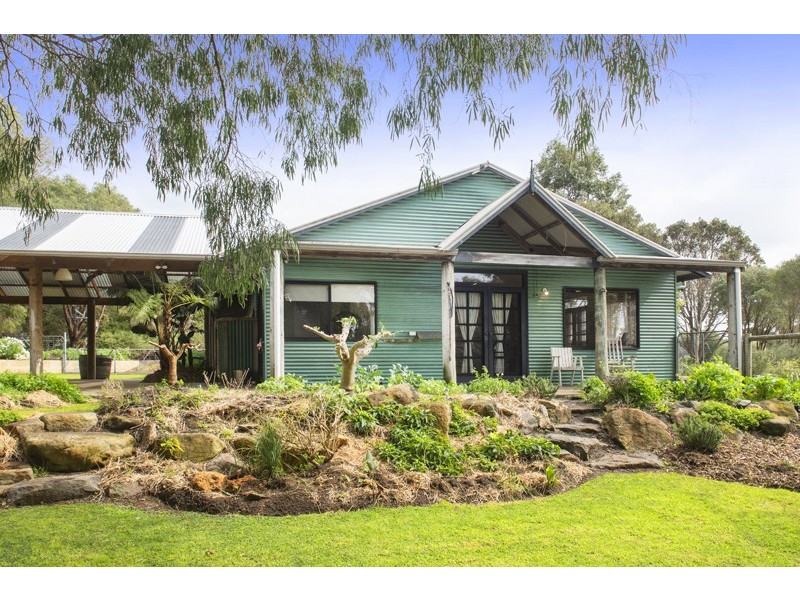 12 Duggan Drive, Cowaramup WA 6284