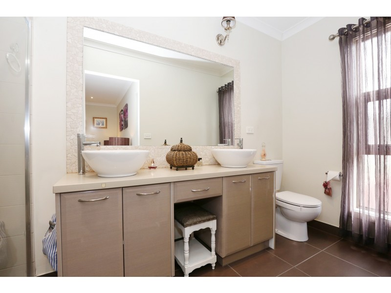 63 Huntington Drive, Craigieburn VIC 3064