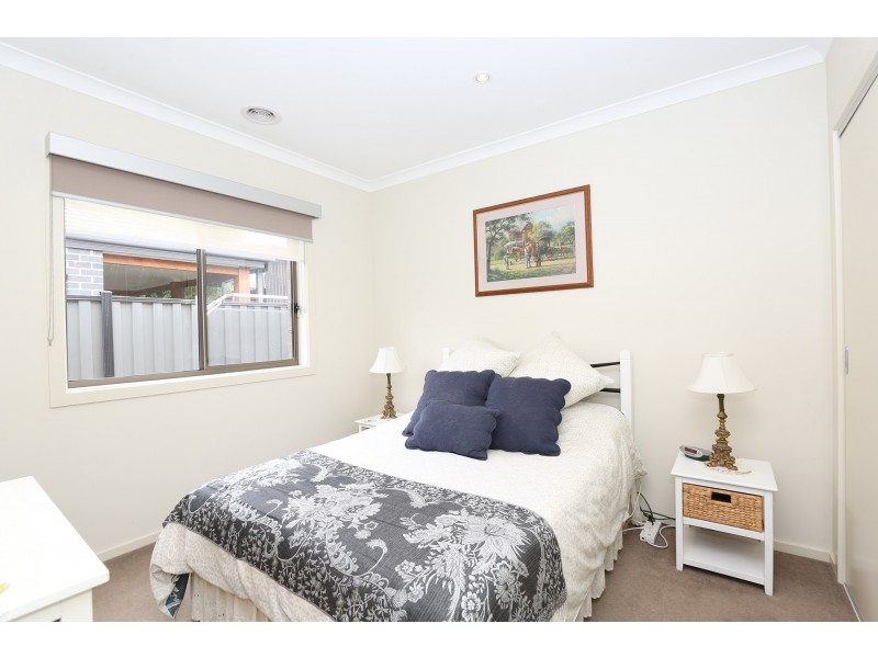 63 Huntington Drive, Craigieburn VIC 3064