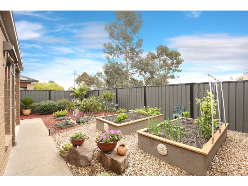 63 Huntington Drive, Craigieburn VIC 3064