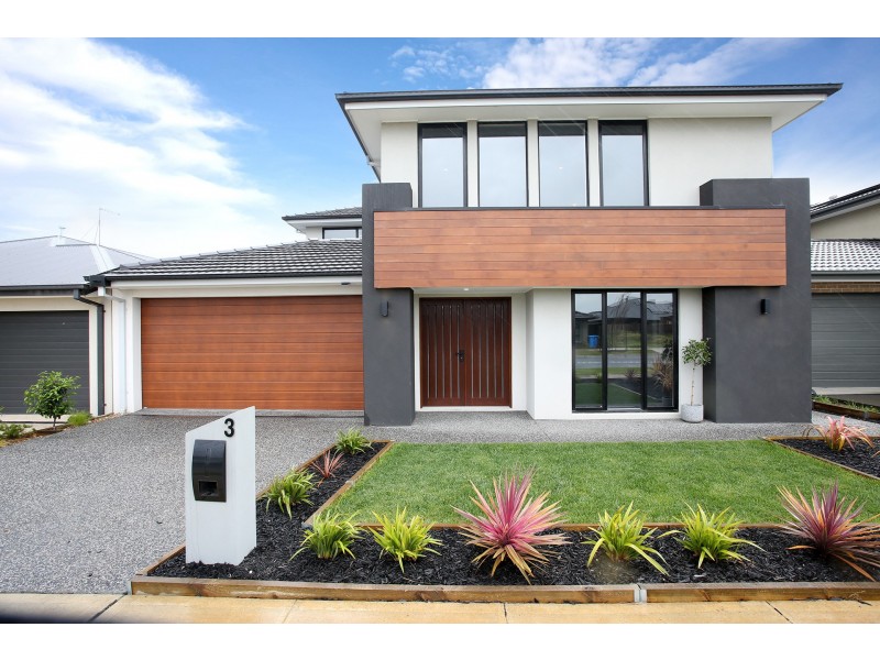 3 Chestnut Avenue, Clyde VIC 3978