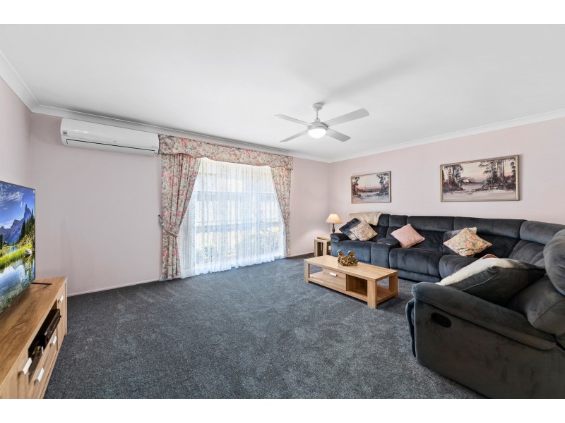 55 Admiralty Avenue, Tea Gardens NSW 2324