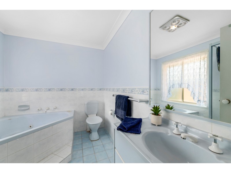 55 Admiralty Avenue, Tea Gardens NSW 2324