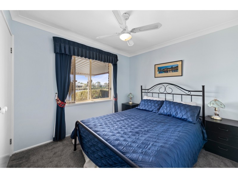 55 Admiralty Avenue, Tea Gardens NSW 2324