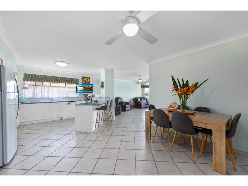 55 Admiralty Avenue, Tea Gardens NSW 2324